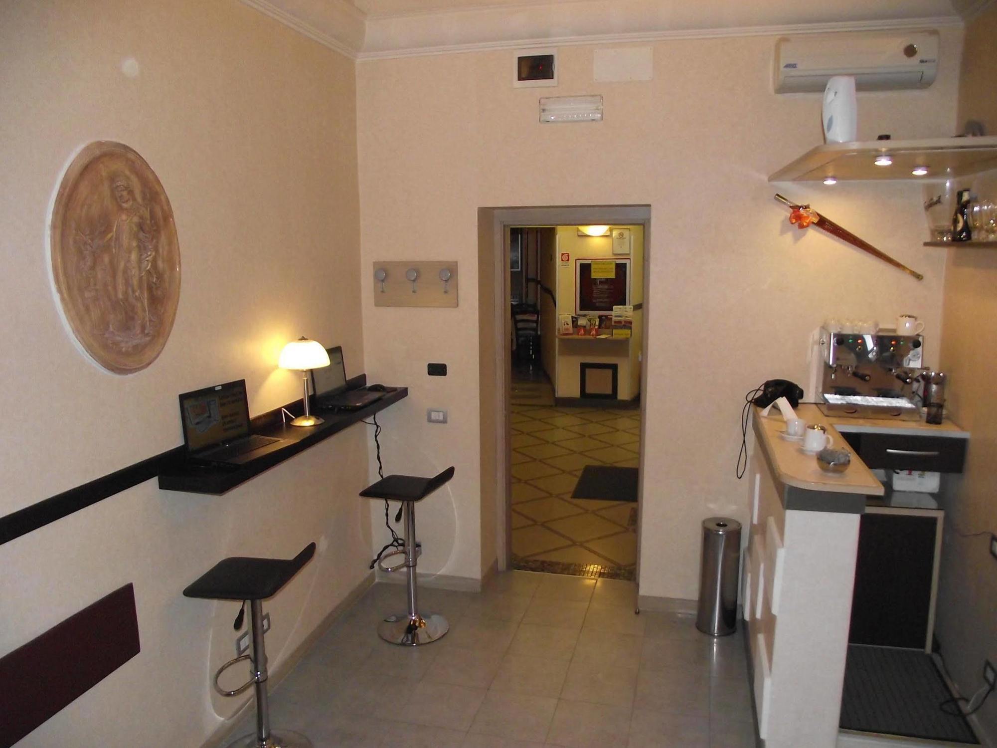 Hotel Elide Roma Exterior foto